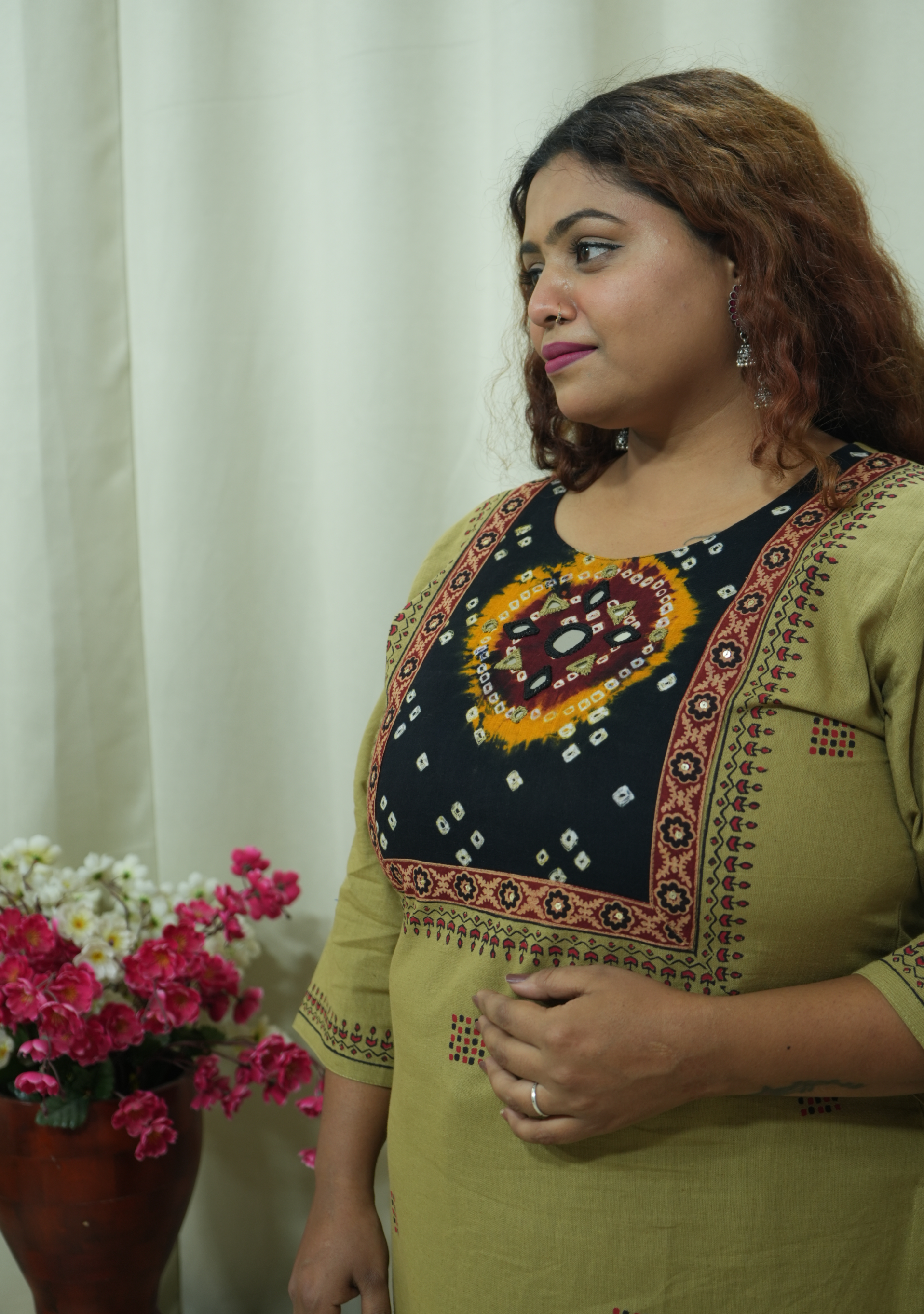Black yolk Khaki Handcrafted Kurti Set