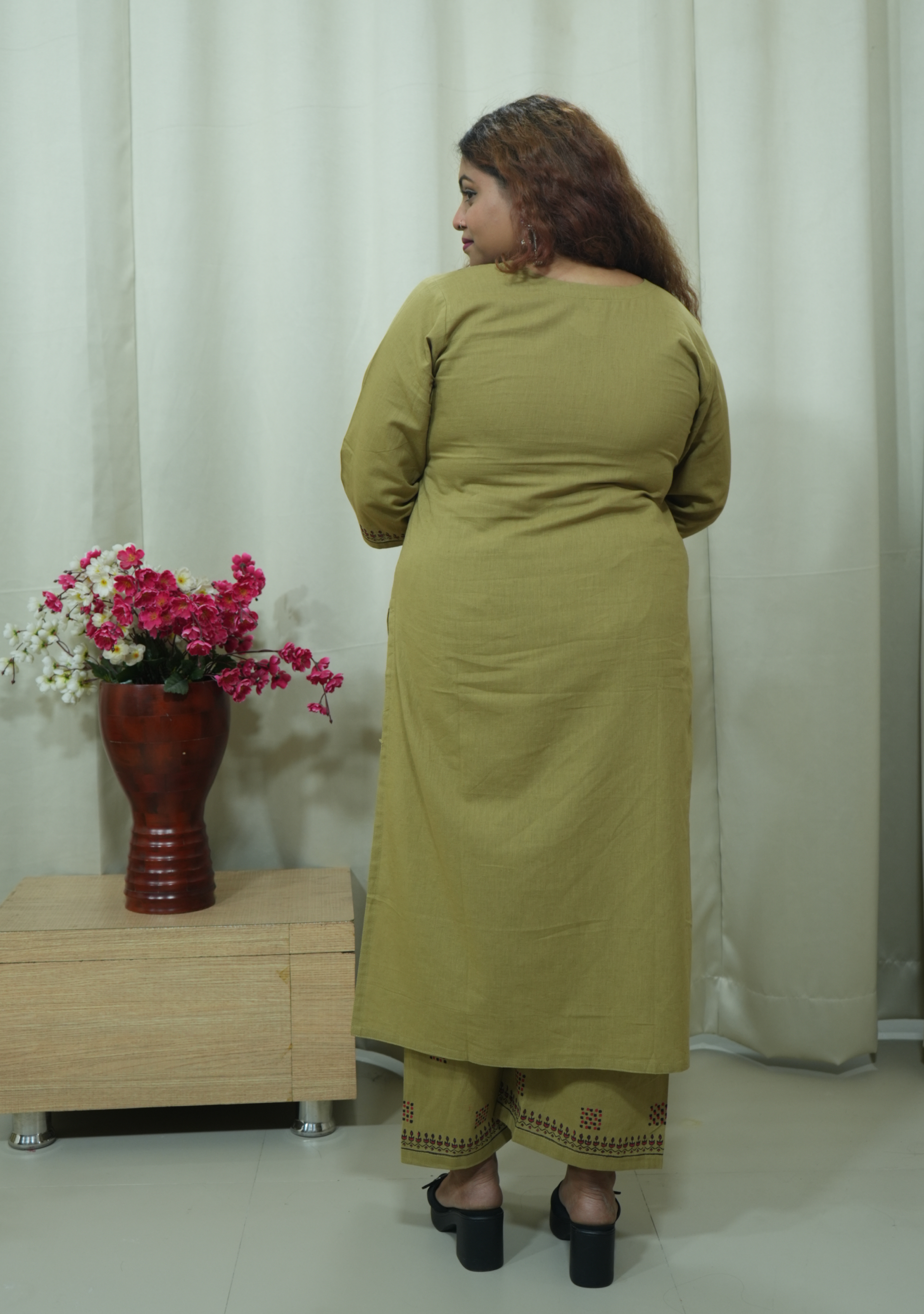 Black yolk Khaki Handcrafted Kurti Set