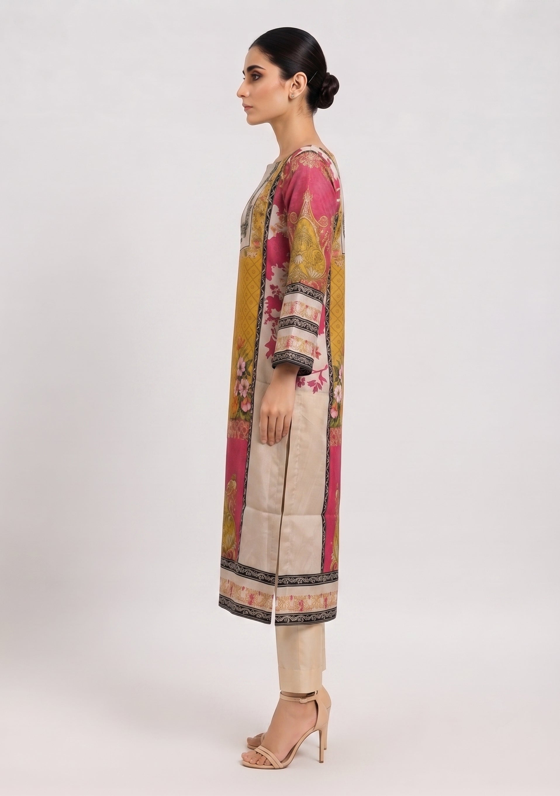 Crepe Ochre Yellow Peach shimmer handwork 3pc suit set