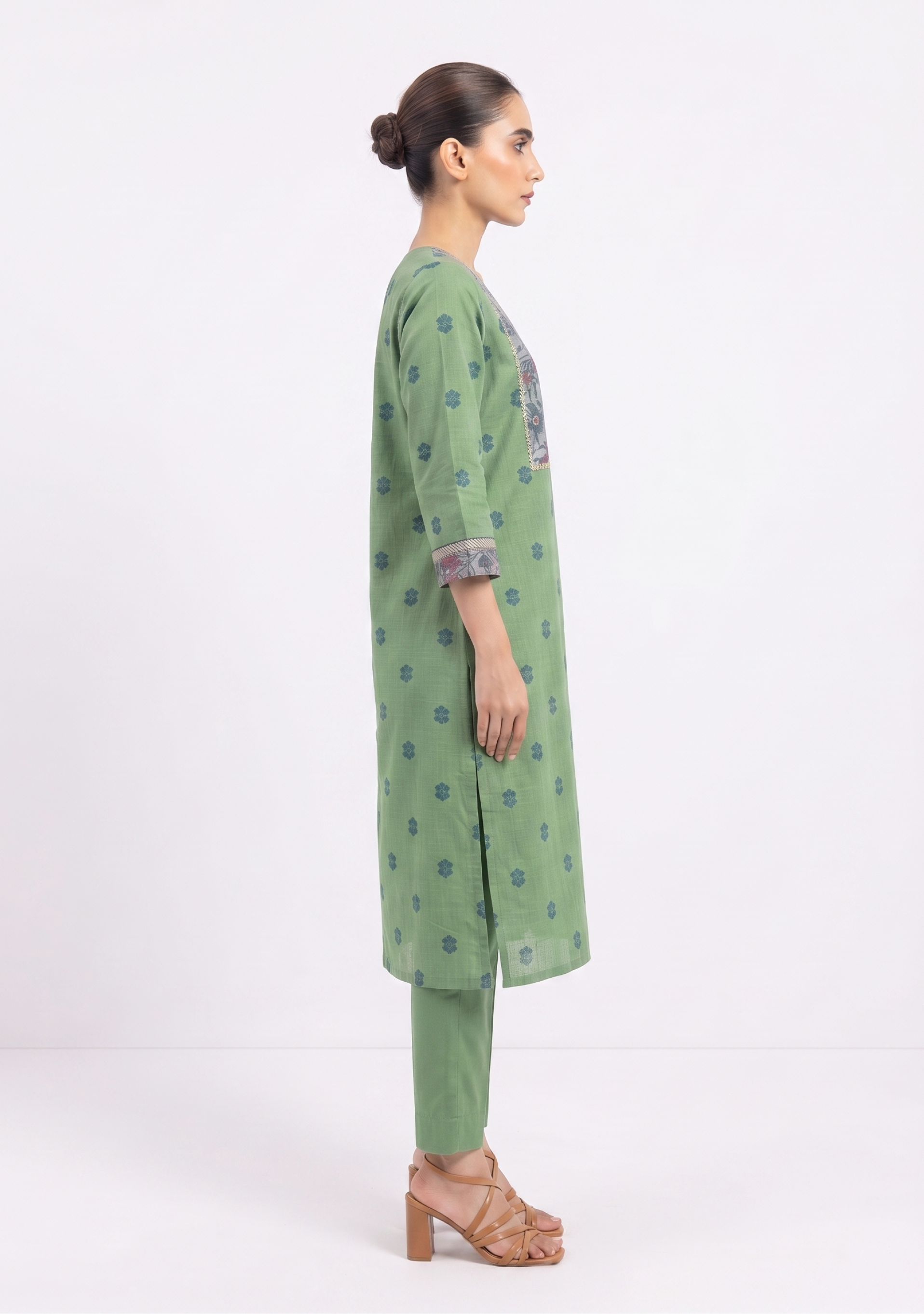Green Printed Yoke Handloom 3pc suit set