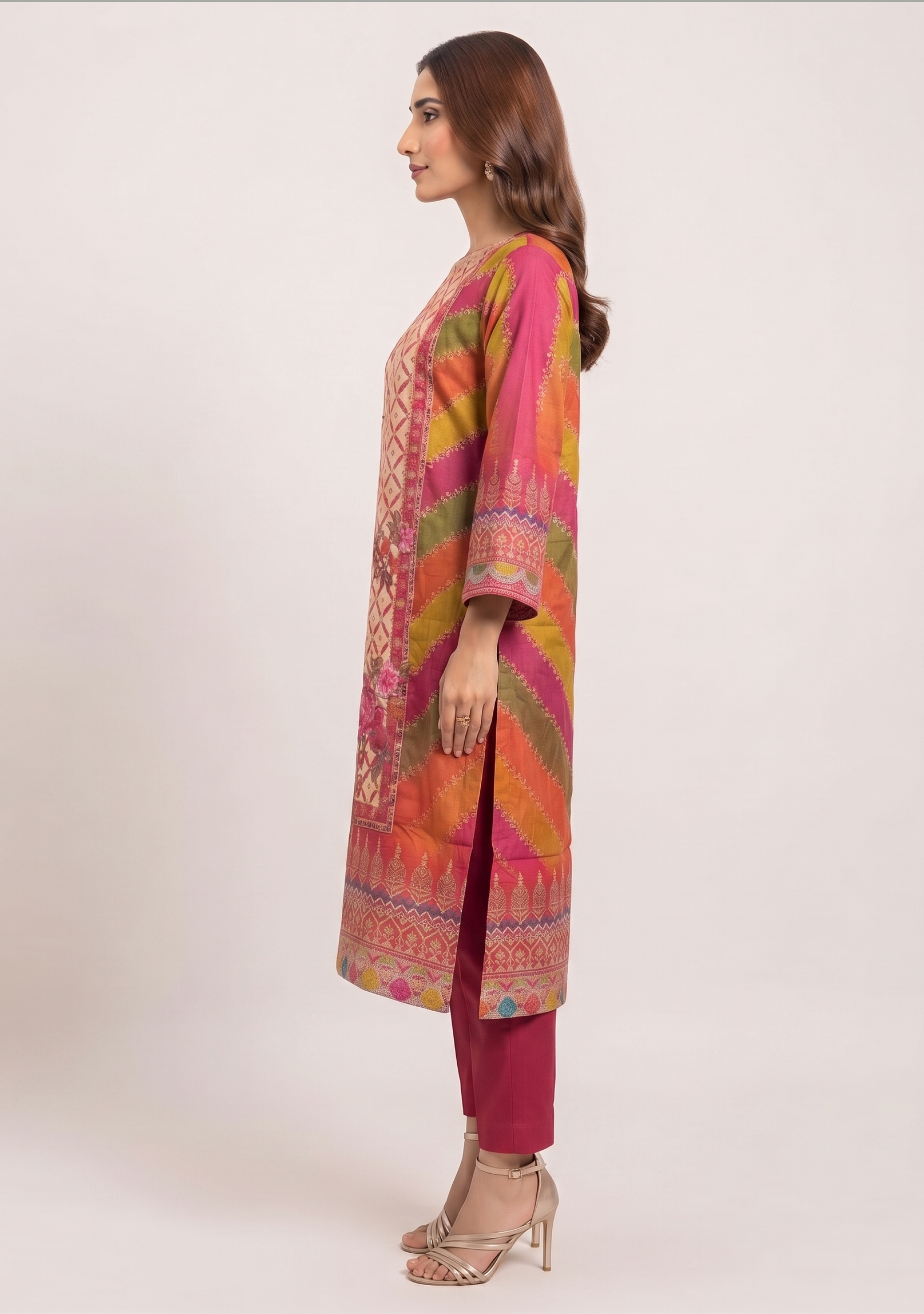 Lahariya Magenta Multi Embroidered 3pc suit set