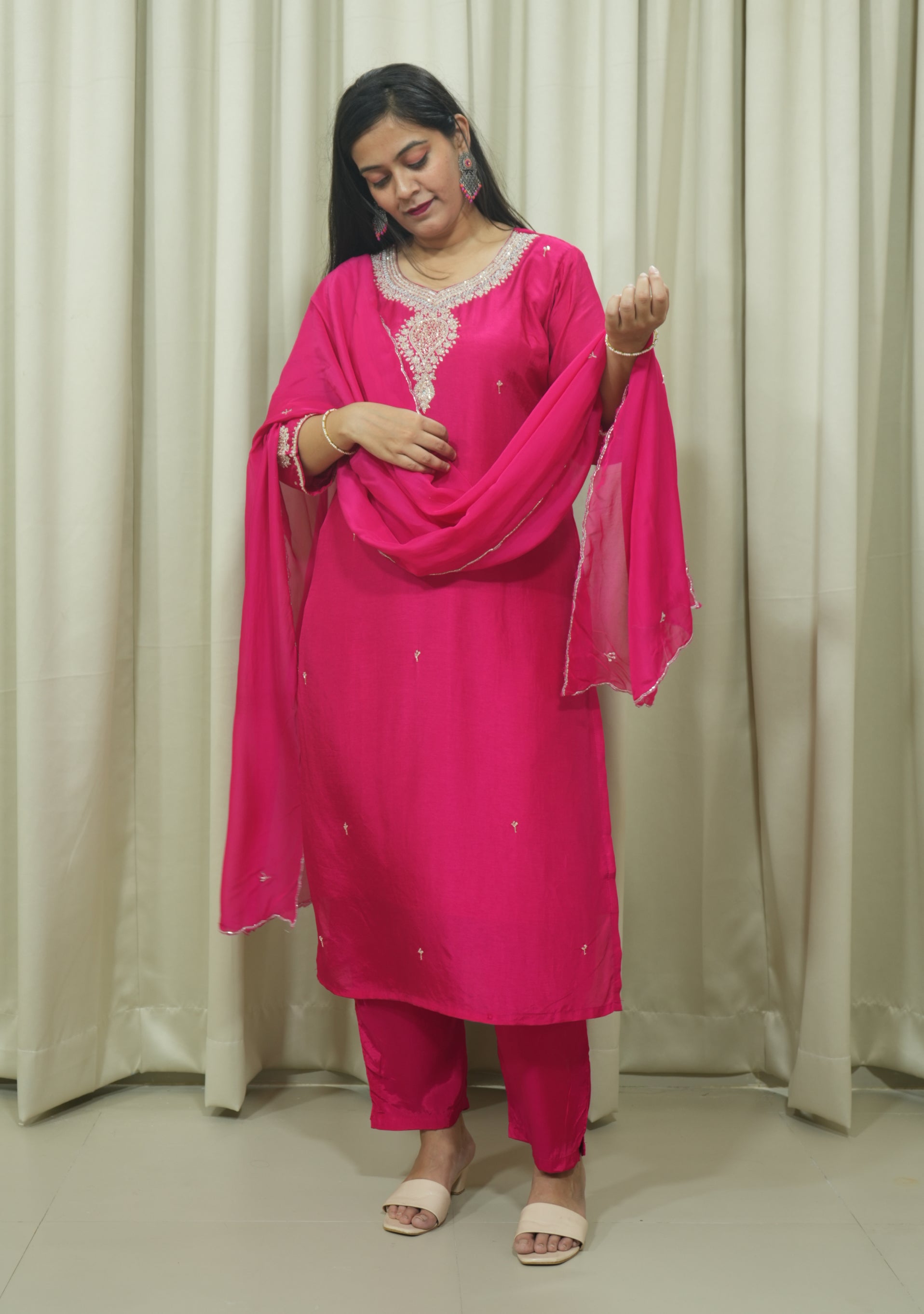 Magenta Art Silk Handcrafted 3pc suit set