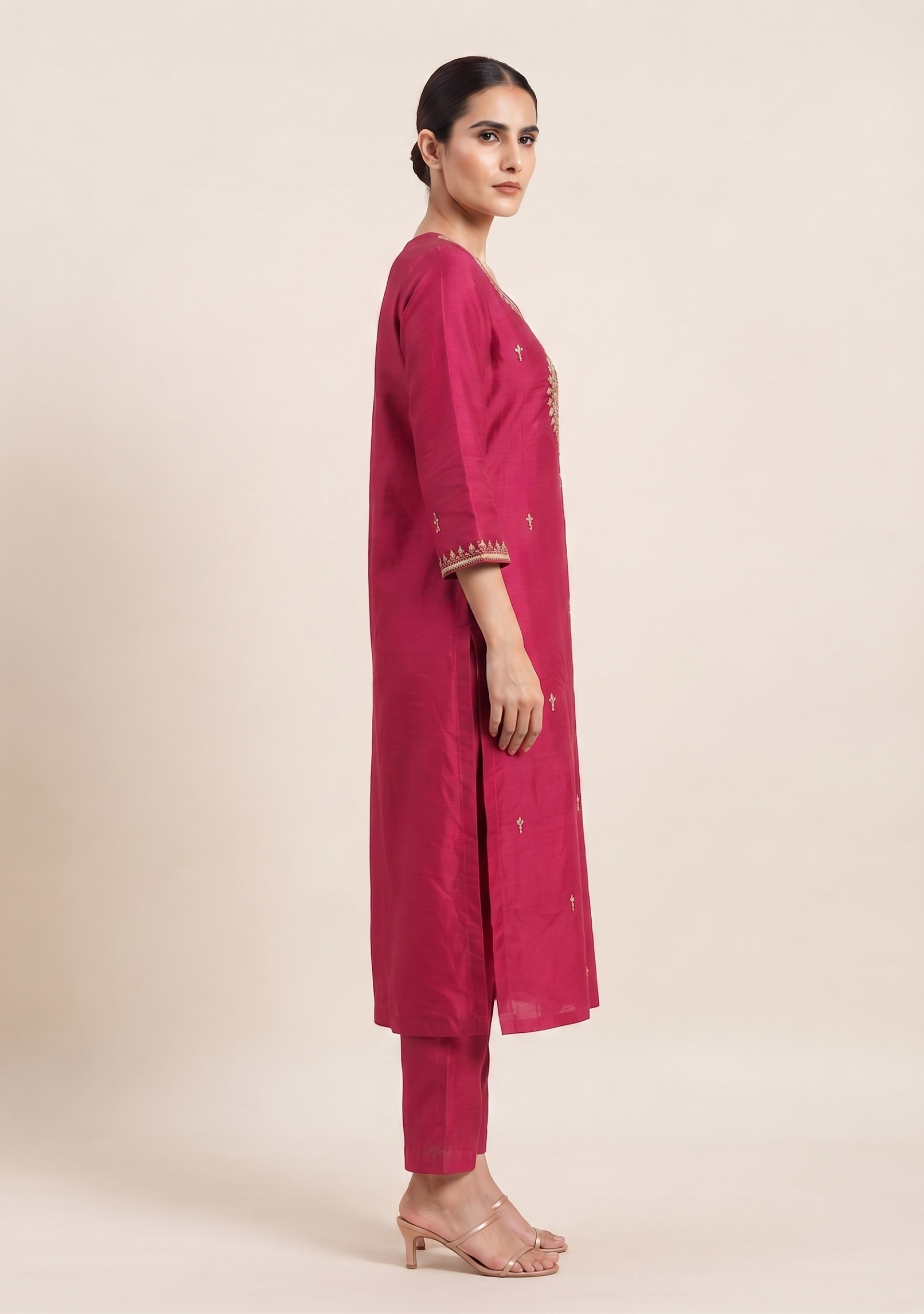 Magenta Banarasi Dupatta Handcrafted 3pc suit set