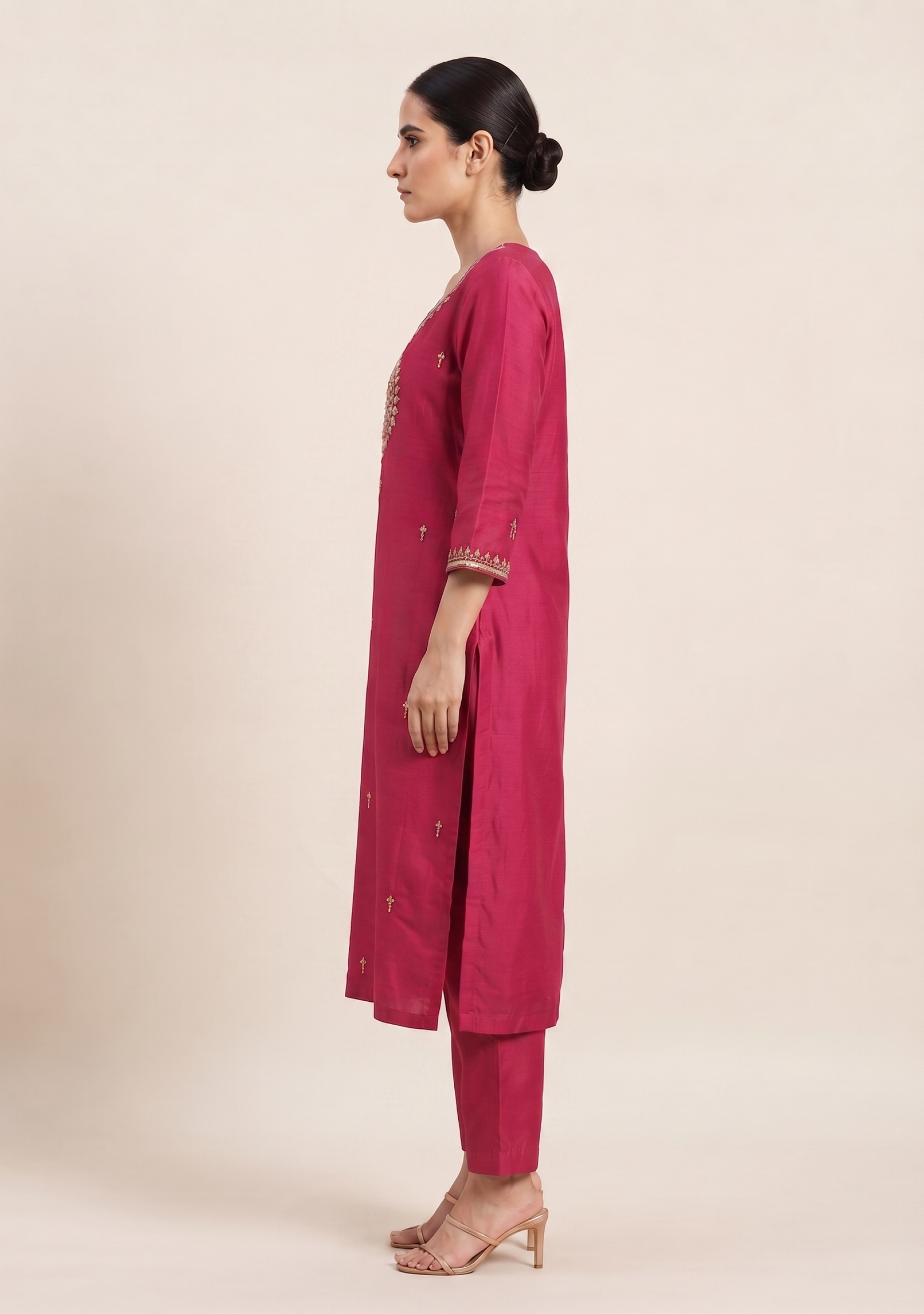 Magenta Banarasi Dupatta Handcrafted 3pc suit set