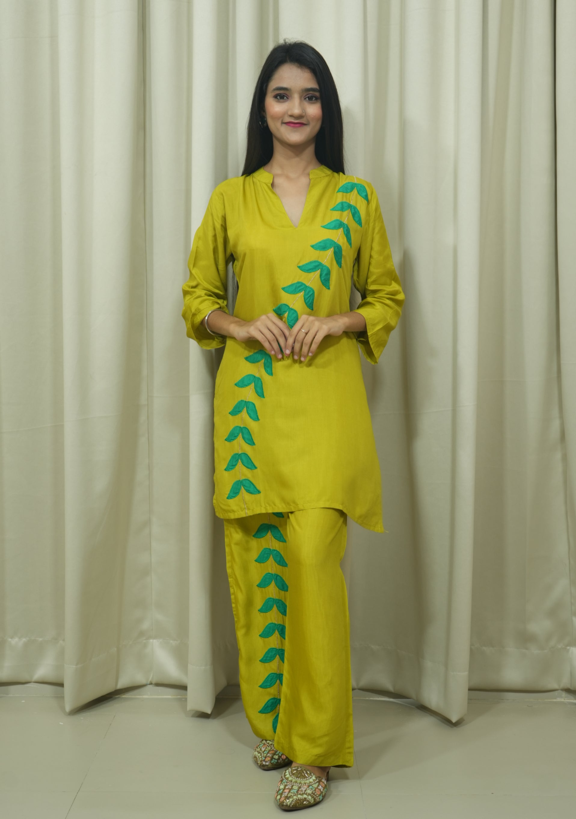 Pastel Lime Green Art Silk Handcrafted Co-ord Set