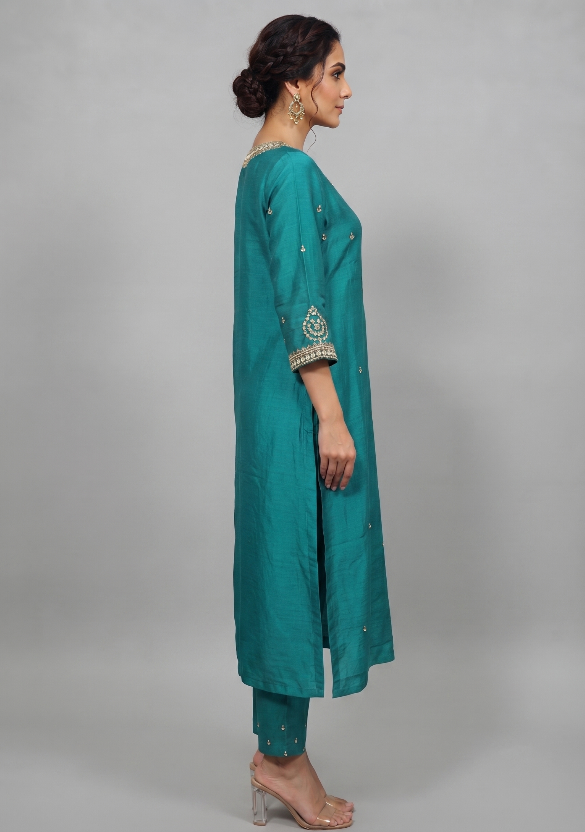 Rama Green Handcrafted suit with Banarasi Zigzag Dupatta